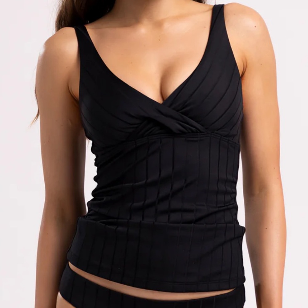 Beach Bunny Vivian Black Shiny Wide Ribbed Tankini Top‎